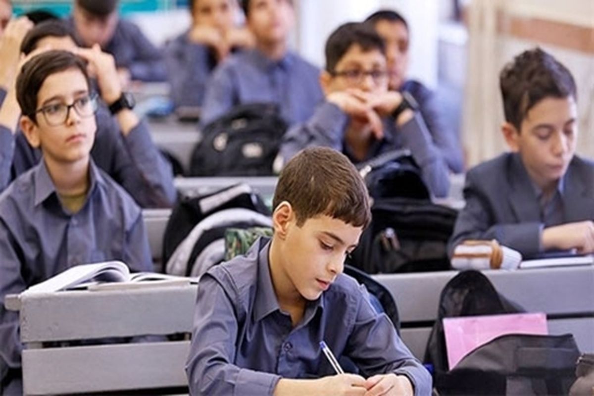 ثبت نام ۵۰۷ هزار دانش آموز در آذربایجان‌غربی