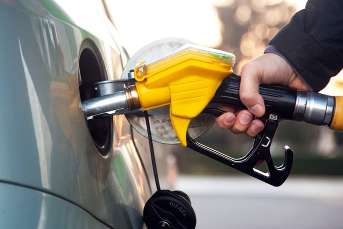 افزایش قیمت بنزین در آمریکا به بالاترین سطح فصلی در یک دهه اخیر