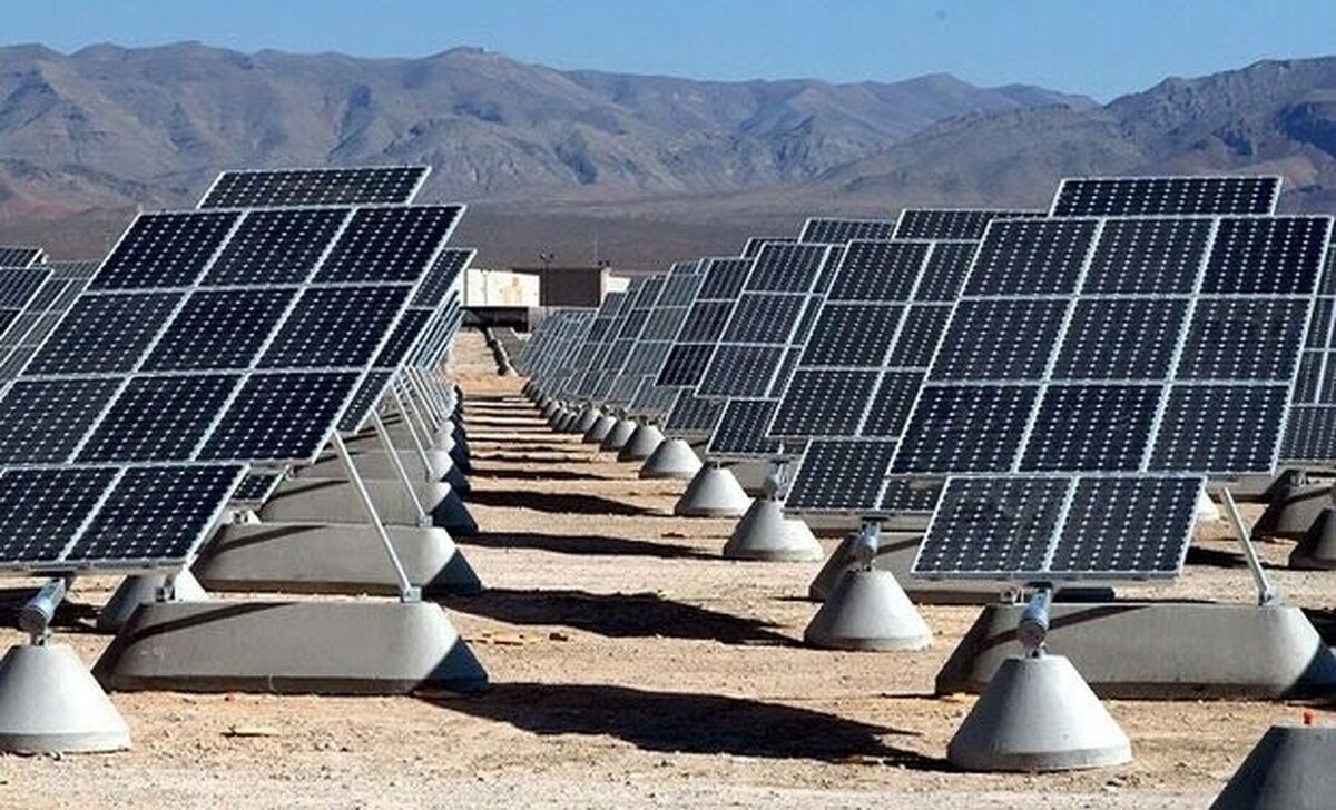 فردا؛ آغاز عملیات اجرایی بزرگترین نیروگاه خورشیدی ایران در راین کرمان