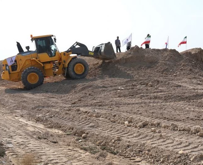 عملیات برداشتن دژ خاکی اروندرود آغاز شد عملیات برداشتن دژ خاکی اروندرود آغاز شد
