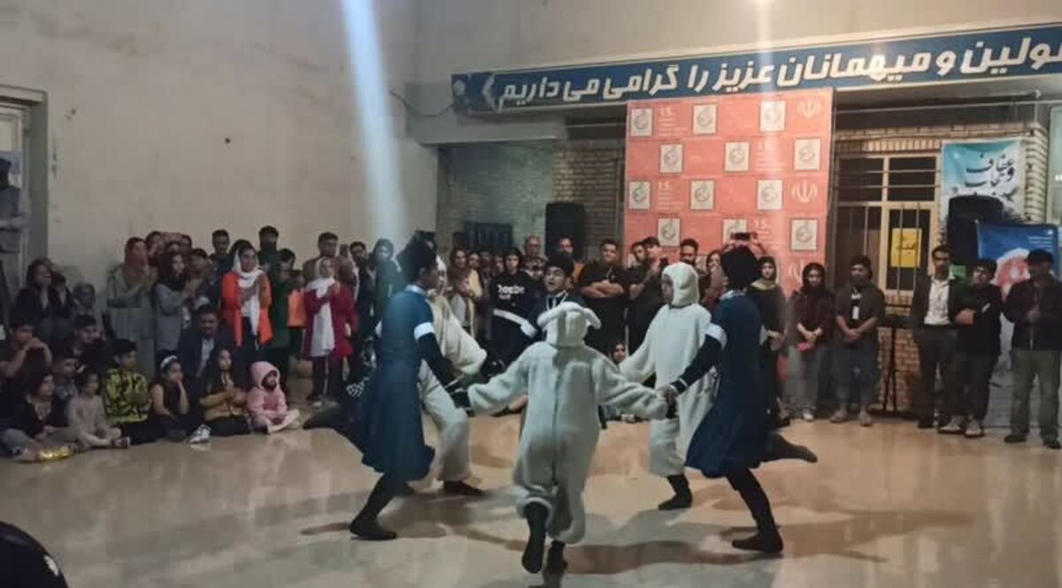 جشنواره ملی تاتر کودک مهر دزفول نقش بسزایی در امر آموزش و معرفی گردشگری شهرستان ایفا کرده است