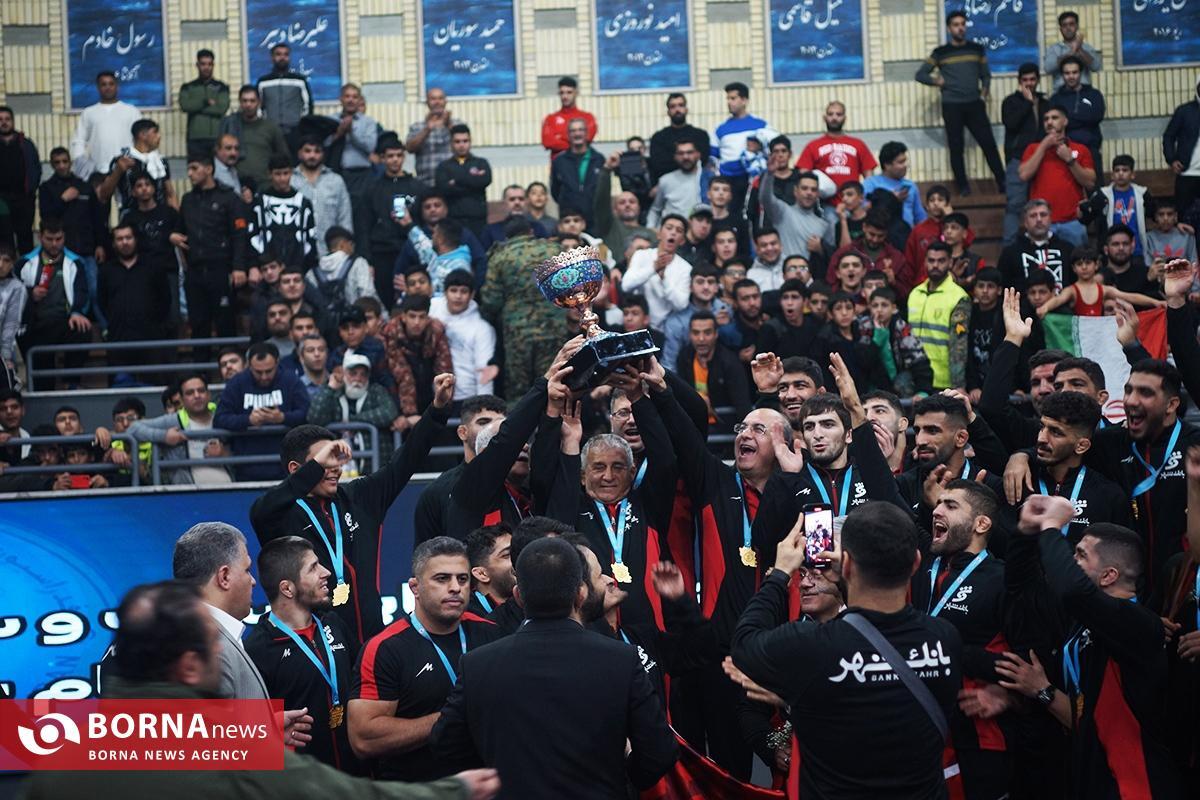 لیگ کشتی آزاد باشگاه‌های کشور