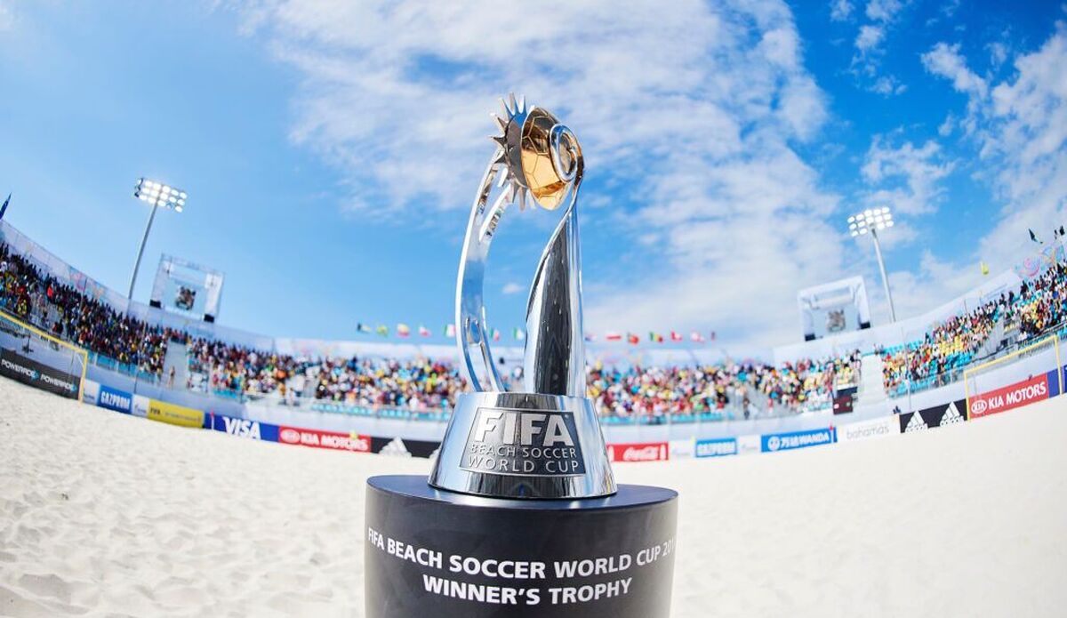 رونمایی فیفا از توپ متفاوت جام جهانی فوتبال ساحلی +عکس