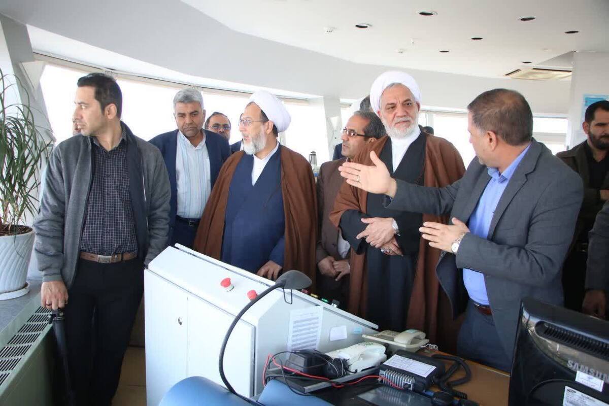 رئیس کل دادگستری کرمان: مردم از کمبود بلیط هواپیما گلایه‌مند هستند