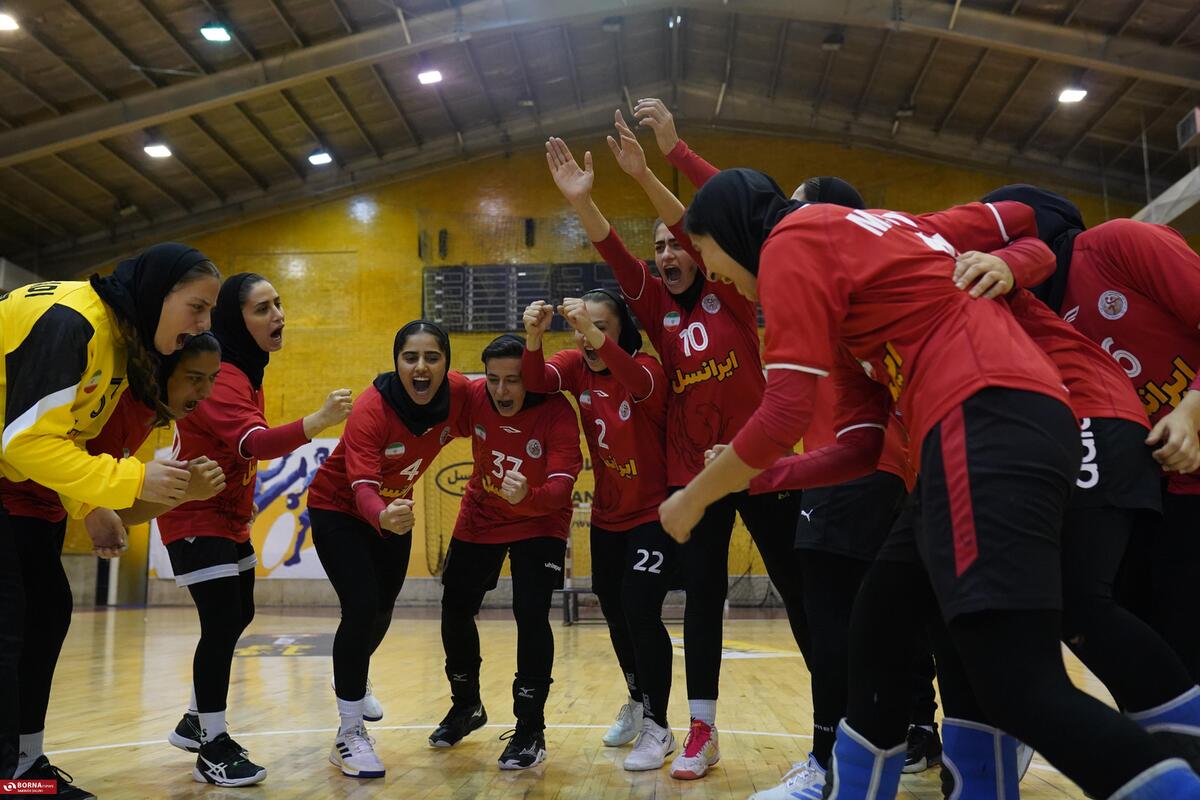 تمرین تیم ملی هندبال بانوان