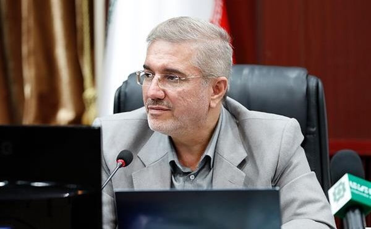 منظور: معنی کاهش تورم گران‌نشدن قیمت‌ها نیست