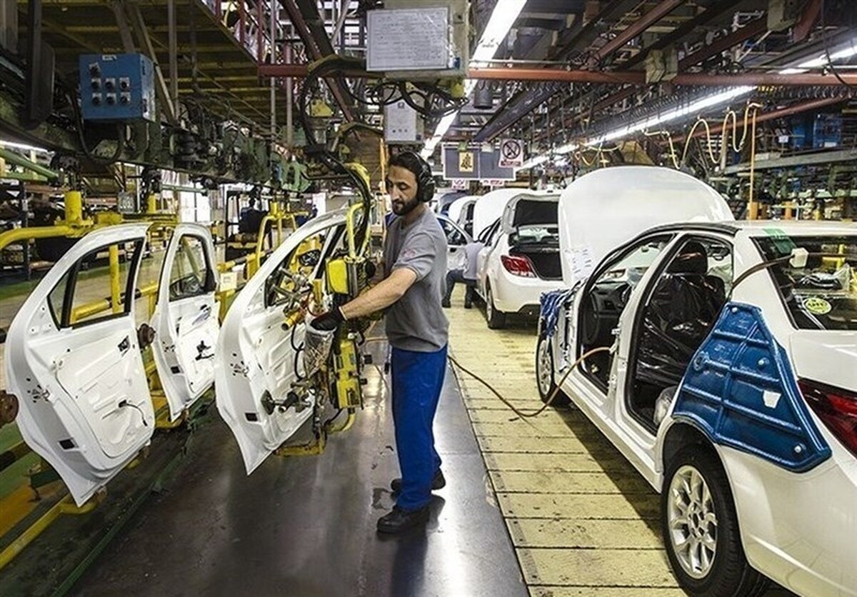 تولید خودرو ایران با رشد ۱۲ درصدی به مرز ۱.۲ میلیون رسید