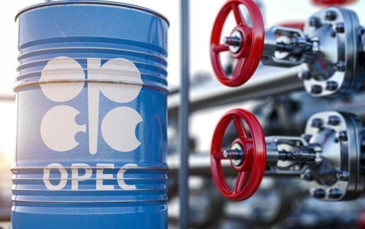 تأکید کارگروه نظارتی اوپک‌پلاس بر پایبندی به برنامه کاهش عرضه نفت