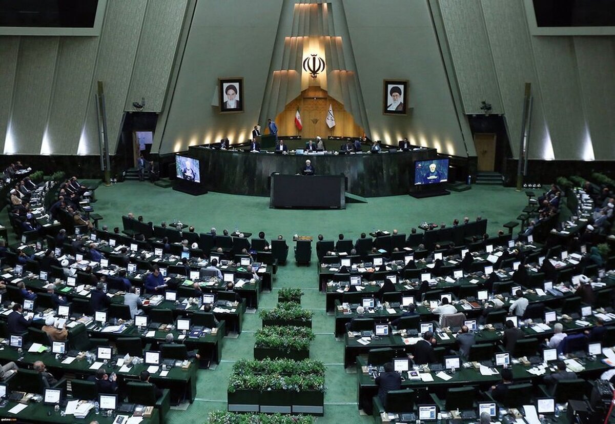 موافقت مجلس با ارجاع اختلاف شرکت‌های توانیر ایران و گنت ترکیه به داوری