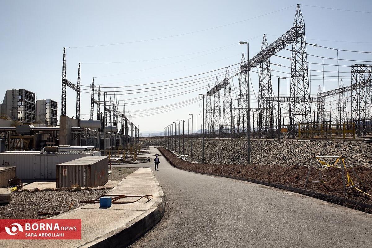 طرح توسعه نیروگاه برق سمنان با حضور رئیس جمهور به بهره‌برداری رسید