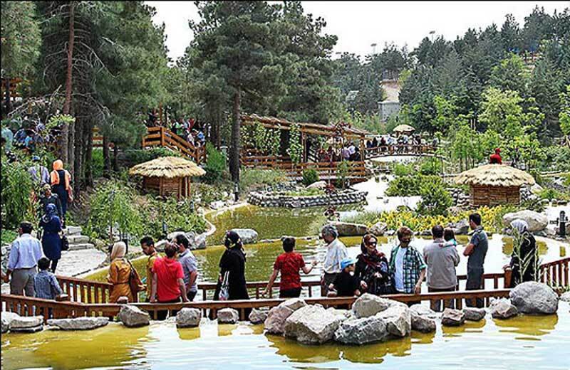 بازدید ۲۰۳ هزار مسافر نوروزی از جاذبه های گردشگری قزوین بازدید ۲۰۳ هزار مسافر نوروزی از جاذبه های گردشگری قزوین