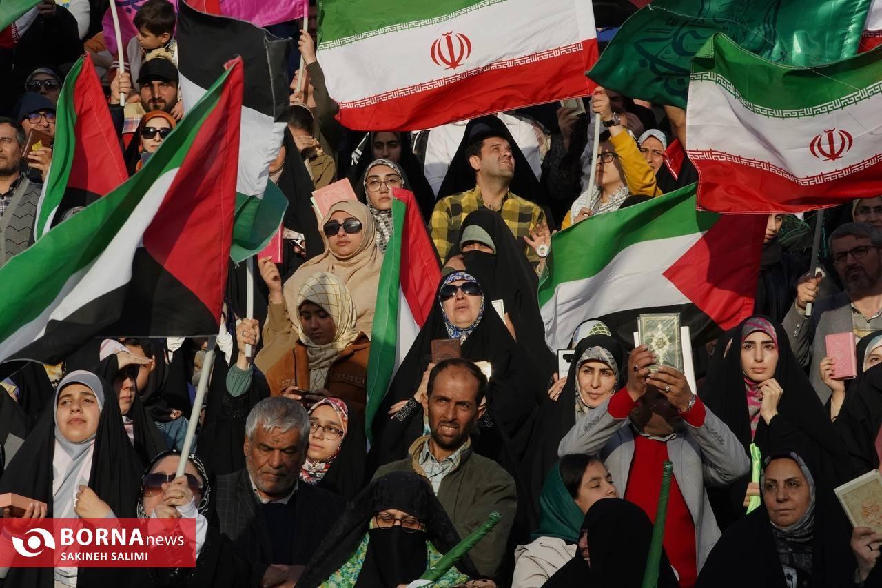 حضور پرشور خانواده‌های تهرانی در محفل بزرگ قرآنی امام حسنی ها