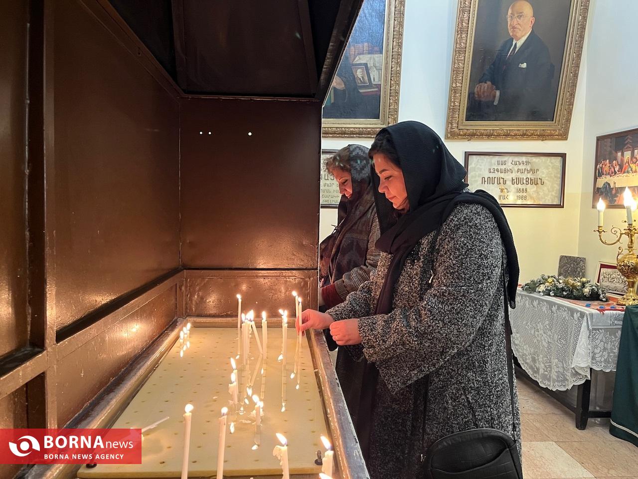 در مراسم شب سال نو میلادی چه گذشت؟/ هنر دست نقره سازان ارمنی اصفهان در کلیسای مریم مقدس در مراسم شب سال نو میلادی چه گذشت؟/ هنر دست نقره سازان ارمنی اصفهان در کلیسای مریم مقدس