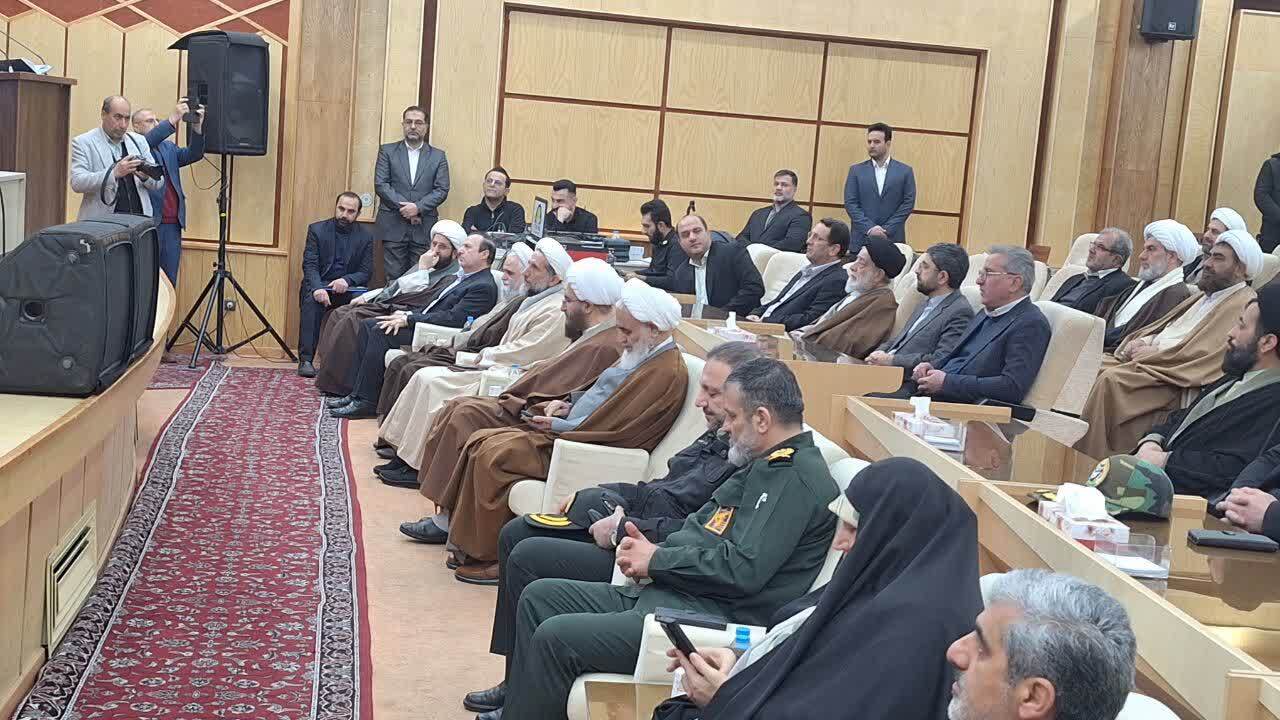 نوذری: نماز جمعه کانون وحدت و وفاق ملی است و همه به اعتلای جایگاه آن کمک می‌کنیم