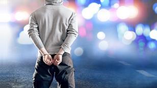 بهرام پور: نوجوانان بزهکار در جستجوی ارتباط هستند/ زخمهای کودکی در گروههای ضداجتماعی دیده میشوند بهرام پور: نوجوانان بزهکار در جستجوی ارتباط هستند/ زخمهای کودکی در گروههای ضداجتماعی دیده میشوند