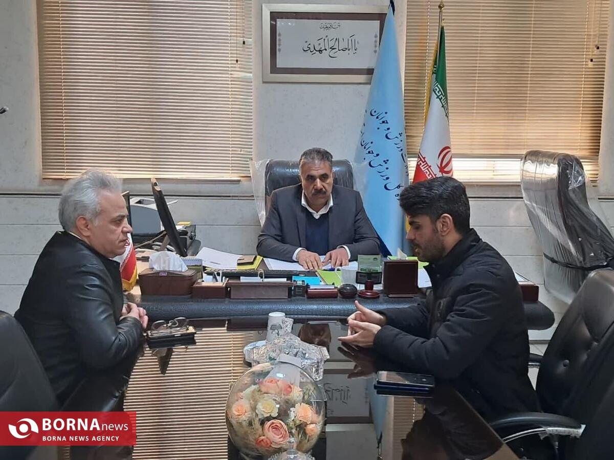 دیدار مدیر دفتر خبرگزاری برنا در قم با مدیرکل ورزش و جوانان