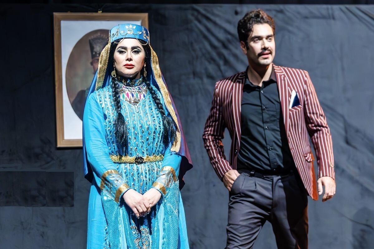 از تئاترشهر تا ایرانشهر/ بهار هنر در تماشاخانهها از تئاترشهر تا ایرانشهر/ بهار هنر در تماشاخانهها