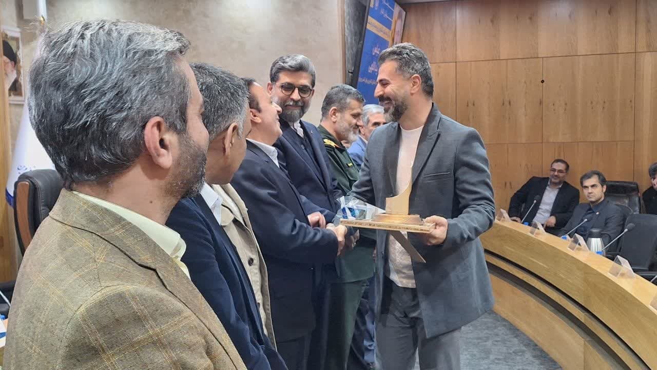 نوذری: صنعت و تولید رکن توسعه است و حمایت از آن را سرلوحه کارمان قرار داده ایم