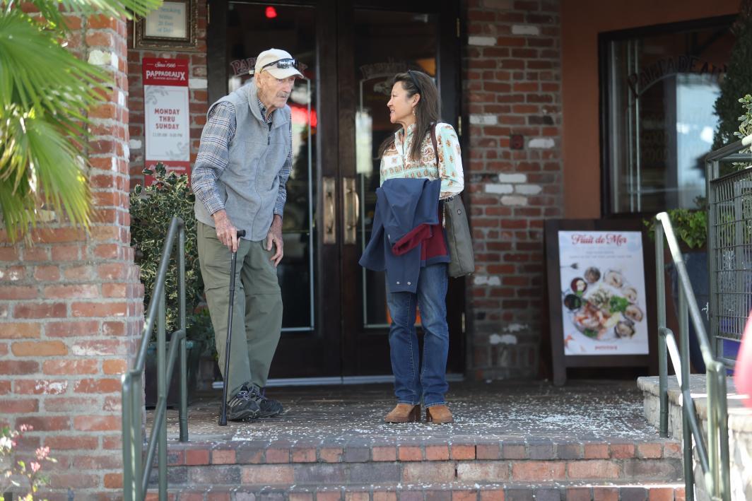 ستاره فیلم «نابخشوده» و همسرش درگذشتند