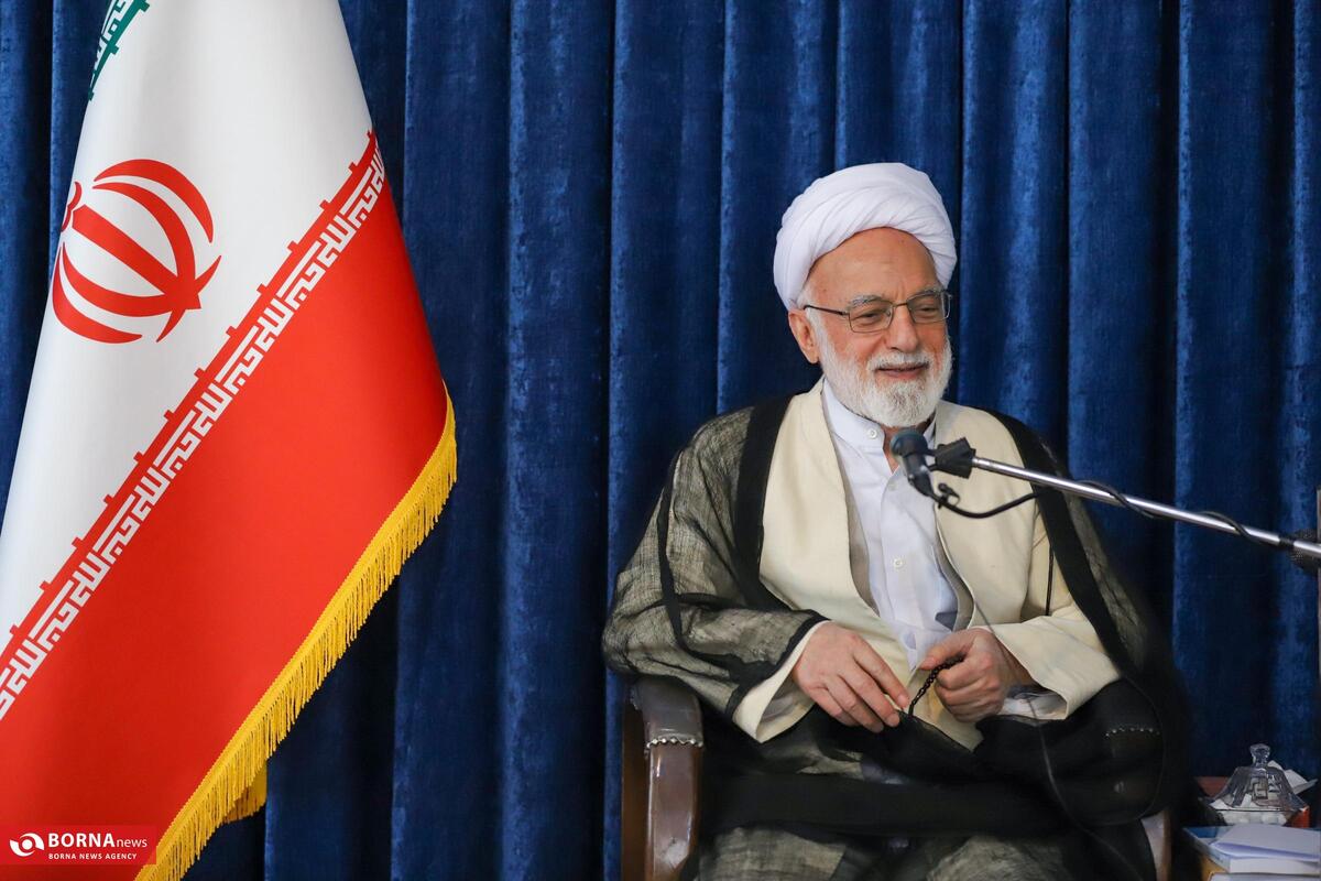 نماینده ولی فقیه در استان مرکزی:
رسالت خطیر آموزش و پرورش کادرسازی برای آینده کشور است