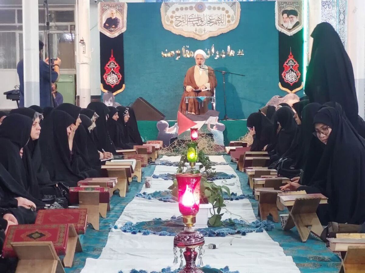 امام جمعه ساوه:
مادران مقاومت ستون عبادی اسلام را تقویت کنند