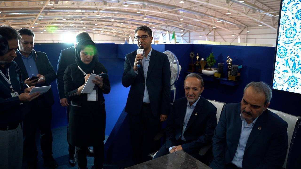 استاندارد یورو۵ برای بنزین داخلی با خودکفایی در تولید کاتالیست KHT وNHT طی یک سال استاندارد یورو۵ برای بنزین داخلی با خودکفایی در تولید کاتالیست KHT وNHT طی یک سال