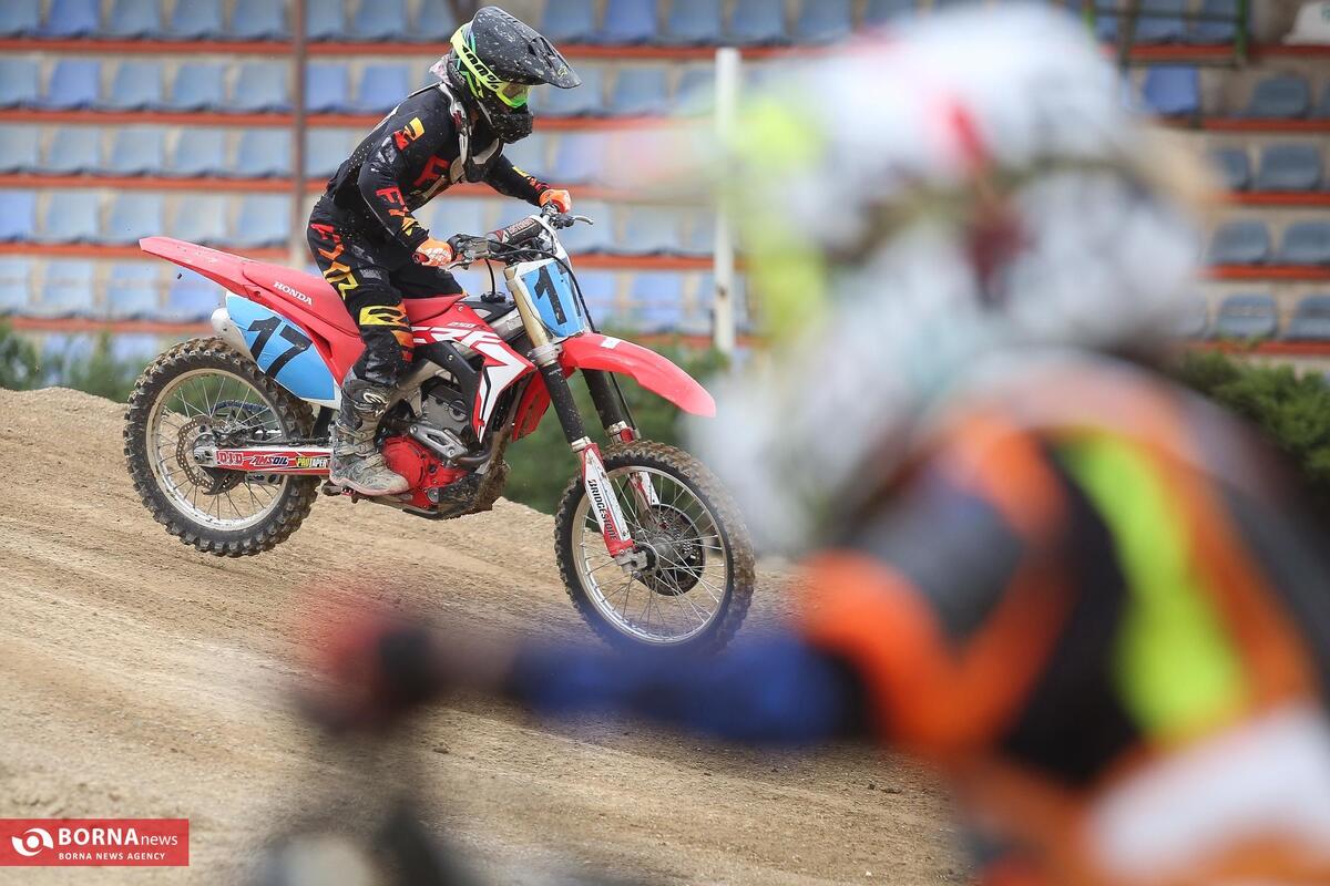 مسابقات انتخابی موتورکراس زنان و مردان