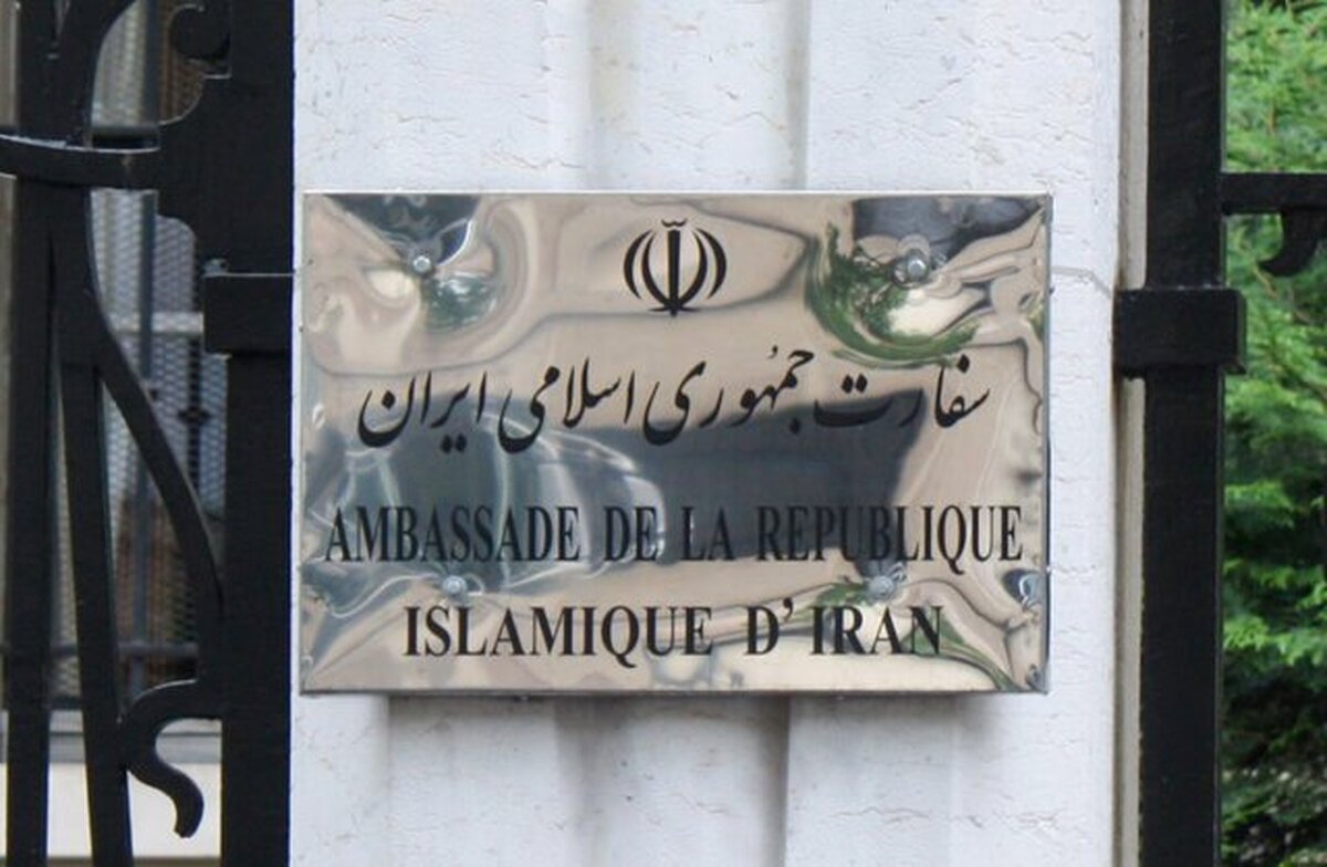سفارت ایران در فرانسه فرد مهاجم را بخشید