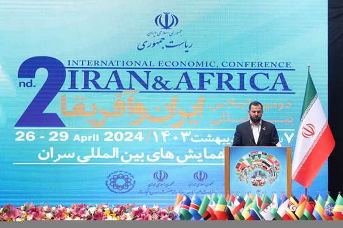 ضیغمی: خط کشتیرانی ایران به غرب آفریقا راه اندازی می شود