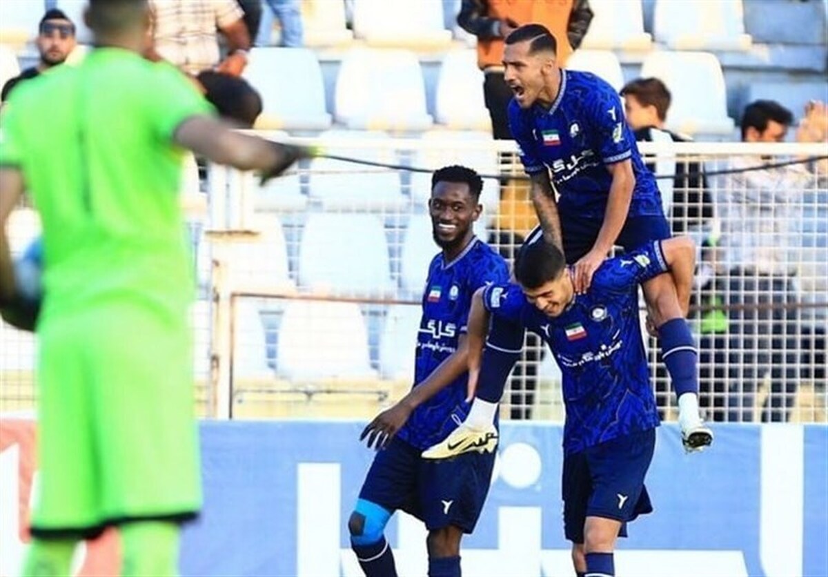 گل‌گهر با گلباران فجر به یک چهارم نهایی جام حذفی رسید