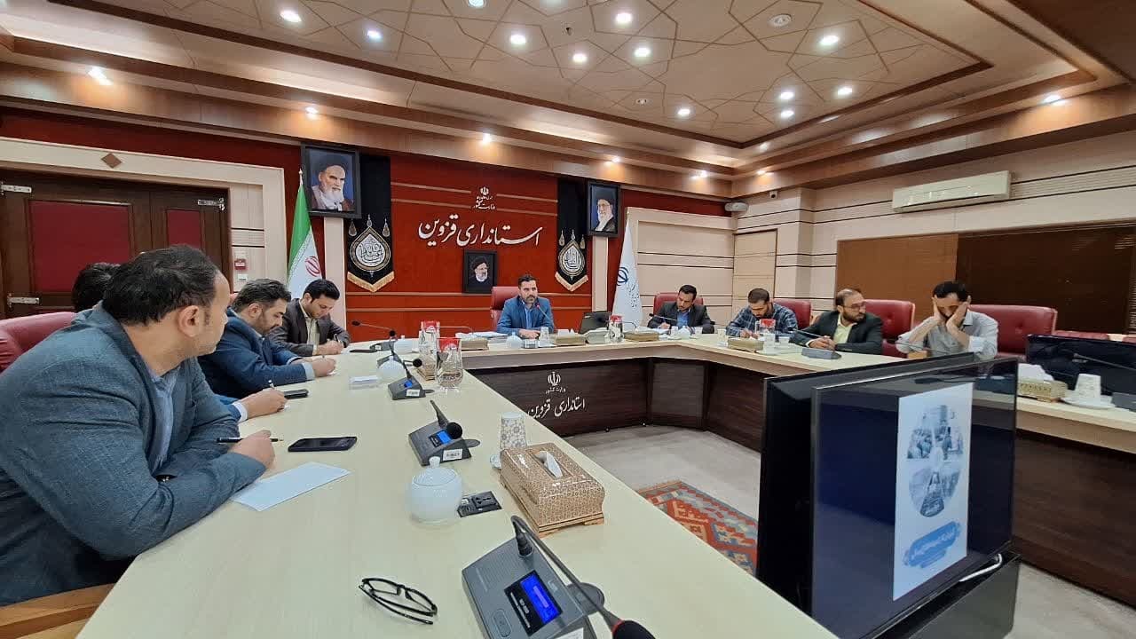 بستر مشارکت خوب مردم در انتخابات ریاست جمهوری را با کمک رسانه ها مهیا می کنیم بستر مشارکت خوب مردم در انتخابات ریاست جمهوری را با کمک رسانه ها مهیا می کنیم