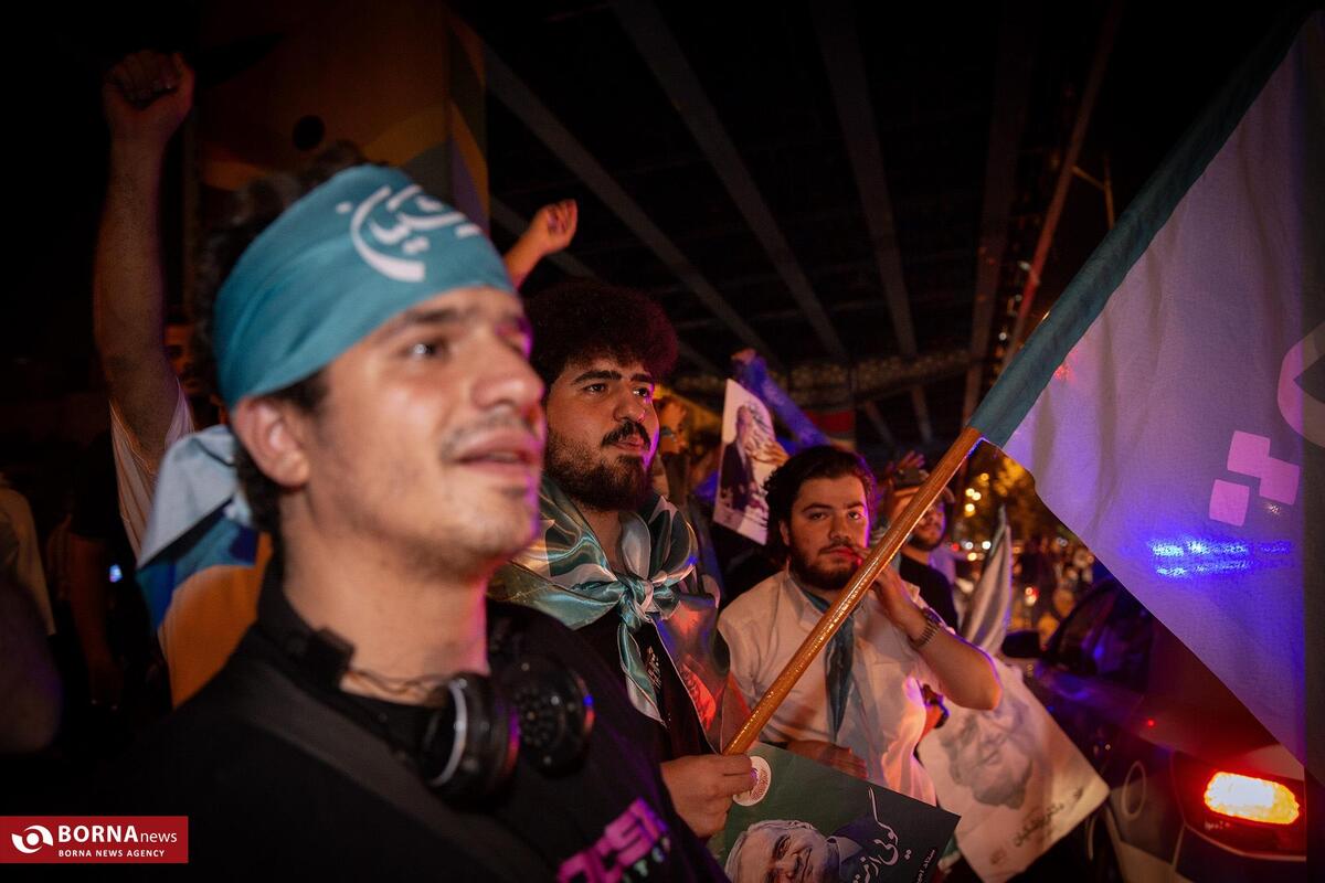 اجتماع حامیان مسعود پزشکیان در ورزشگاه حیدرنیا -۲