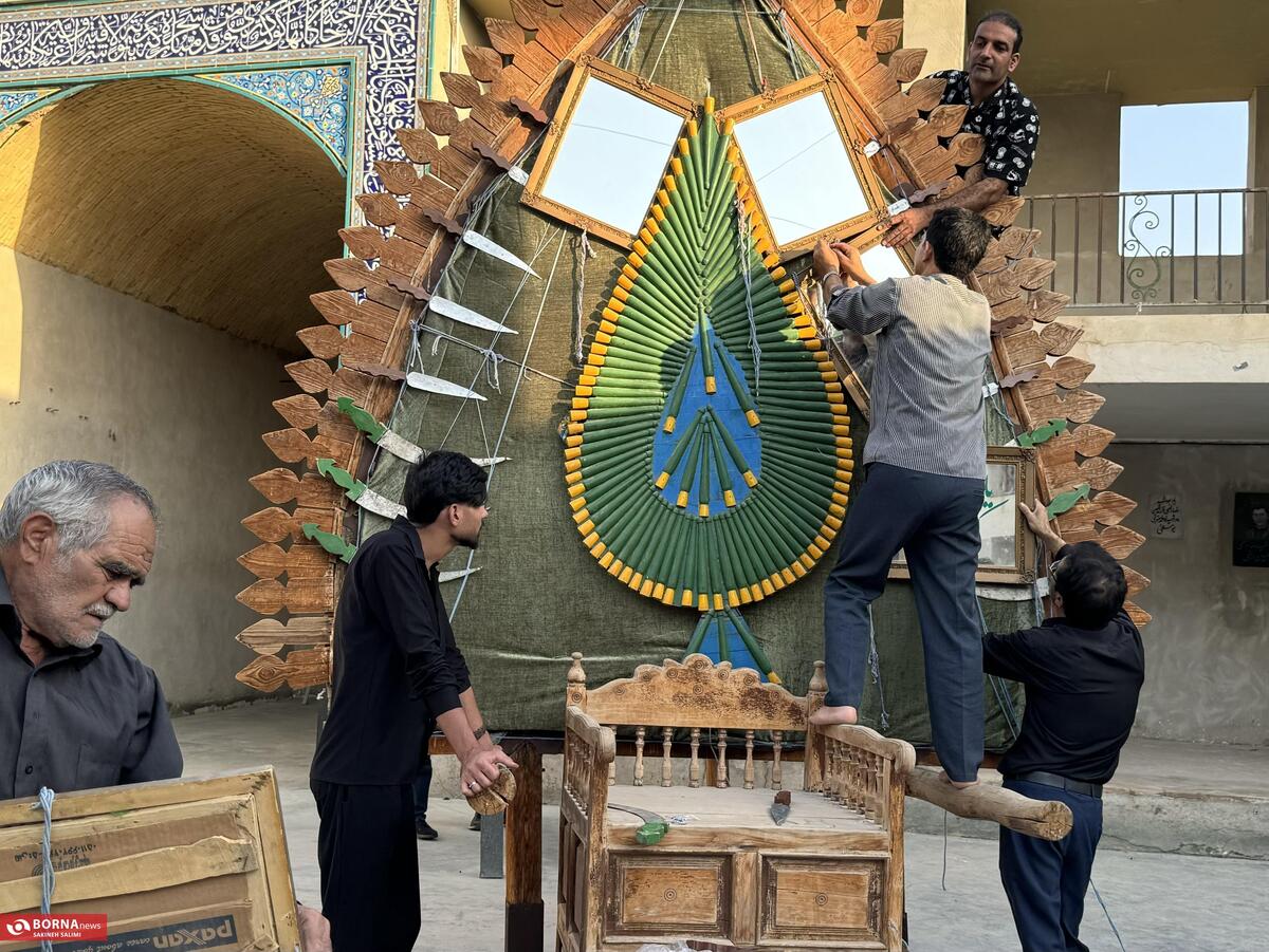 آیین نخل بندی در روستای هَفت‌هَر یزد