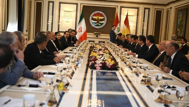 دومین روز سفر/ سفر اولین رئیس جمهور ایران به اقلیم کردستان عراق دومین روز سفر/ سفر اولین رئیس جمهور ایران به اقلیم کردستان عراق