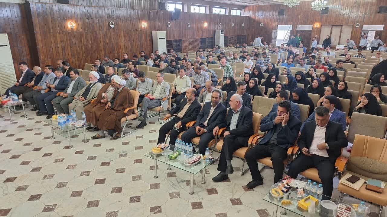 میزان تلفات توزیع برق در شبکه برق استان قزوین به ۶.۸ درصد کاهش یافته است. میزان تلفات توزیع برق در شبکه برق استان قزوین به ۶.۸ درصد کاهش یافته است.