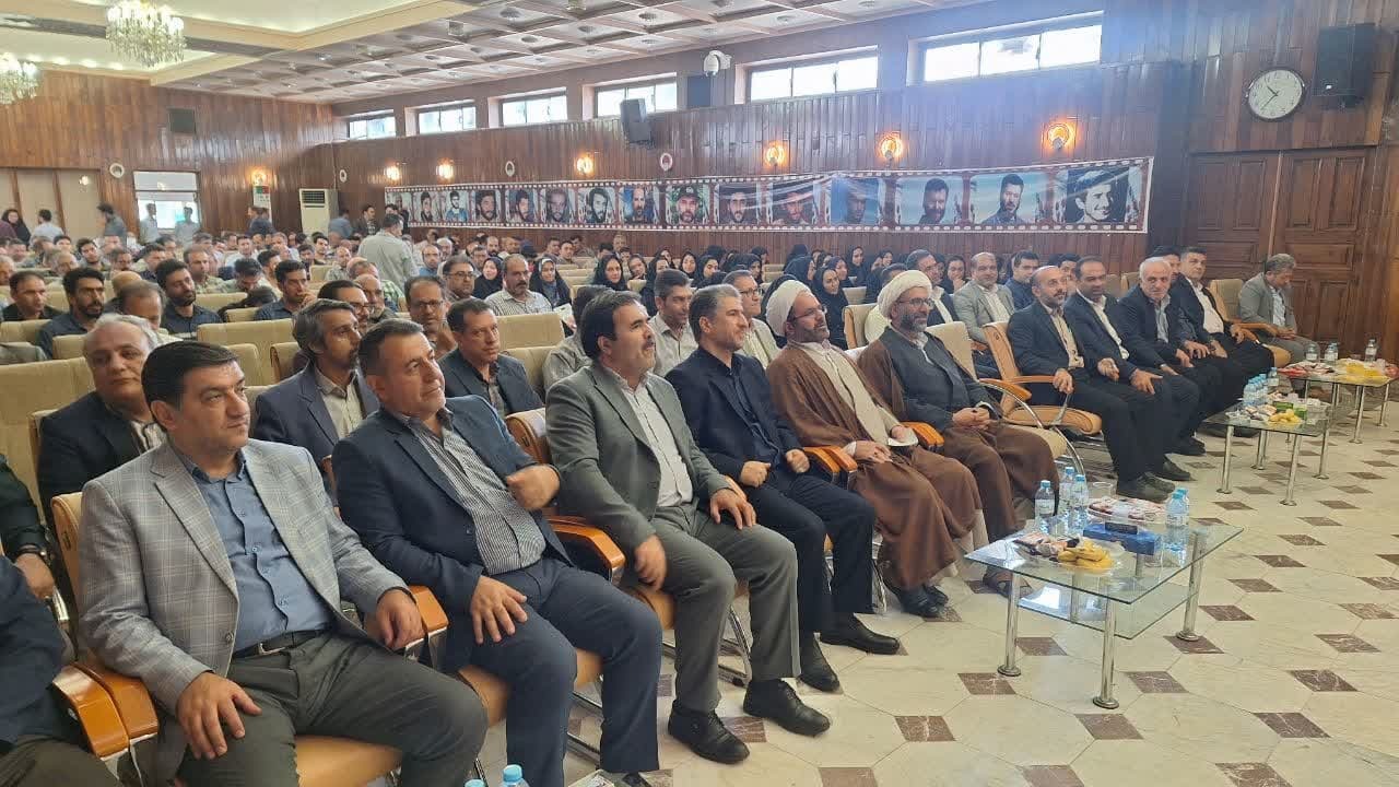 میزان تلفات توزیع برق در شبکه برق استان قزوین به ۶.۸ درصد کاهش یافته است. میزان تلفات توزیع برق در شبکه برق استان قزوین به ۶.۸ درصد کاهش یافته است.