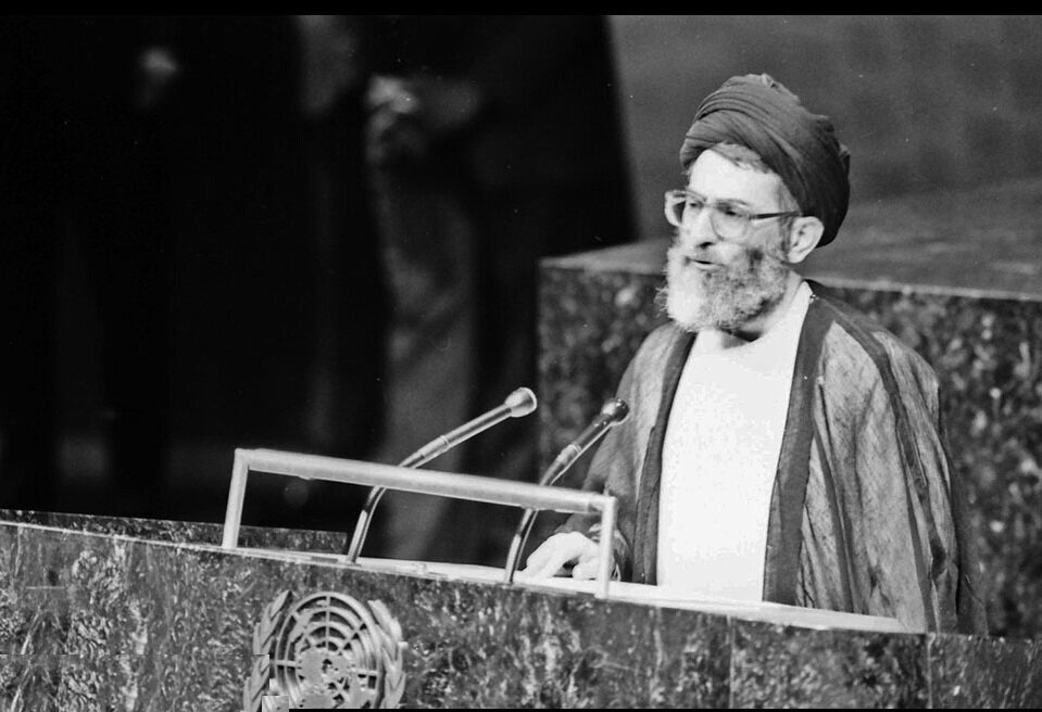 از انتقاد رهبری درسال ۱۳۶۶ تا ممانعت از مداخله خارجی در مجمع عمومی سازمان ملل// گزارش از انتقاد رهبری درسال ۱۳۶۶ تا ممانعت از مداخله خارجی در مجمع عمومی سازمان ملل// گزارش