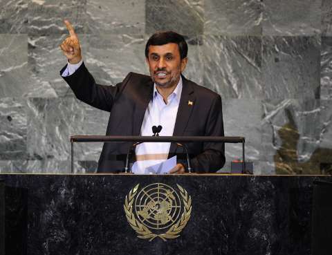 از انتقاد رهبری درسال ۱۳۶۶ تا ممانعت از مداخله خارجی در مجمع عمومی سازمان ملل// گزارش از انتقاد رهبری درسال ۱۳۶۶ تا ممانعت از مداخله خارجی در مجمع عمومی سازمان ملل// گزارش