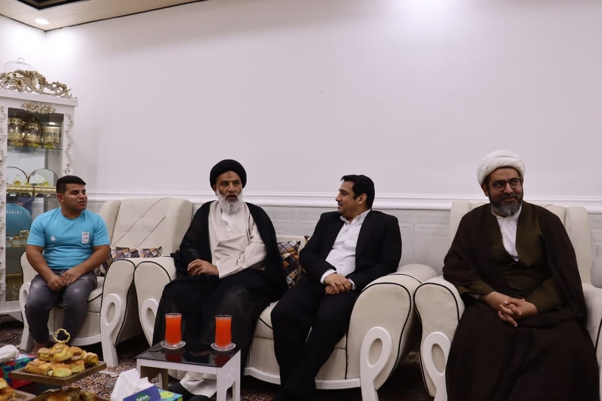 دیدار نماینده ولی فقیه و مدیرکل ورزش و جوانان خوزستان با 