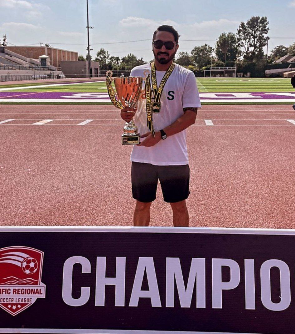 یاورزاده: باید به مربی خارجی آرامش و آزادی عمل داد/ با خودزنی تنها یک ویرانه از استقلال میماند یاورزاده: باید به مربی خارجی آرامش و آزادی عمل داد/ با خودزنی تنها یک ویرانه از استقلال میماند