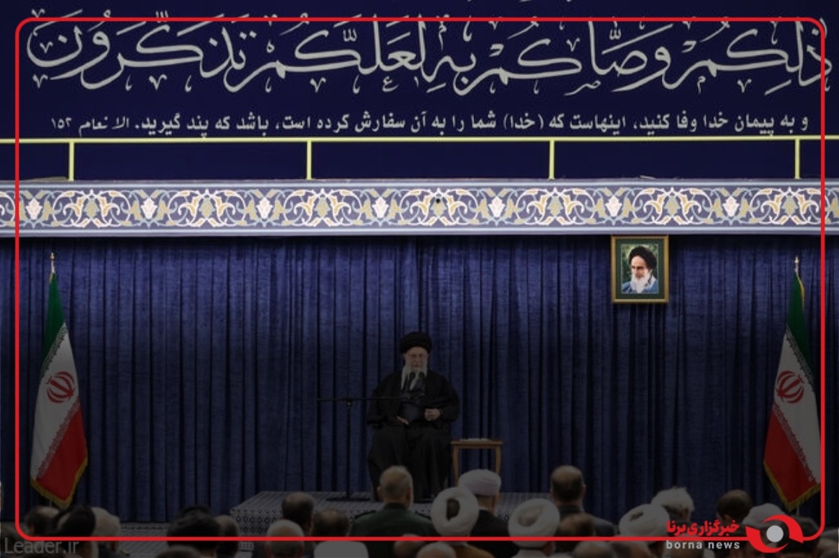 ما با نظام سلطه مخالف هستیم