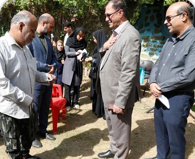 حضور مدیرعامل پالایشگاه آبادان در جمع کودکان و معلولان + عکس