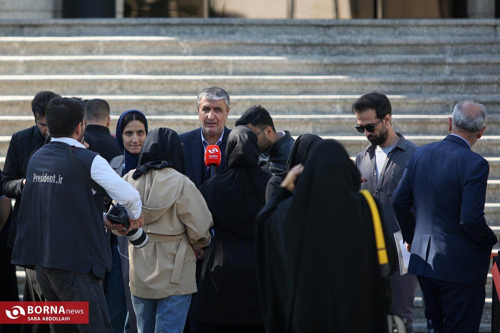 وزرا در روز پر هیاهوی حیاط دولت چه گفتند؟ وزرا در روز پر هیاهوی حیاط دولت چه گفتند؟