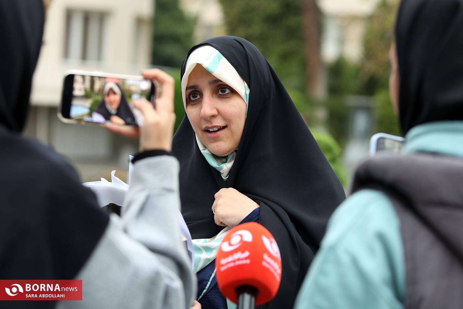 روز بارانی حیاط دولت چگونه گذشت؟ روز بارانی حیاط دولت چگونه گذشت؟