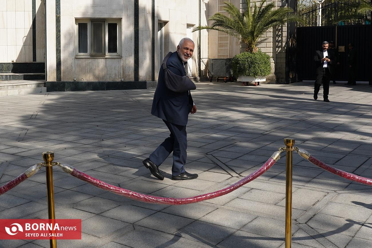 اعضای کابینه دولت چهاردهم در حیاط پاستور چه گفتند؟ اعضای کابینه دولت چهاردهم در حیاط پاستور چه گفتند؟