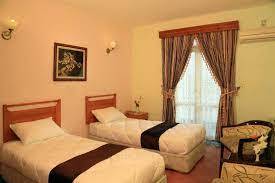 با اجرای طرح های گردشگری بدنبال جذب گردشگران داخلی و خارجی هستیم