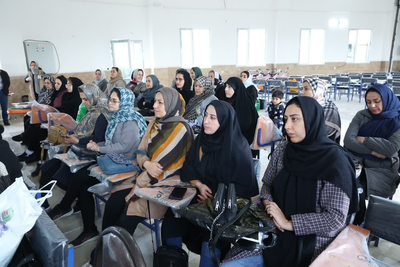 موزشگاه توانمندسازی مهارتی در مهرگان راه اندازی شد