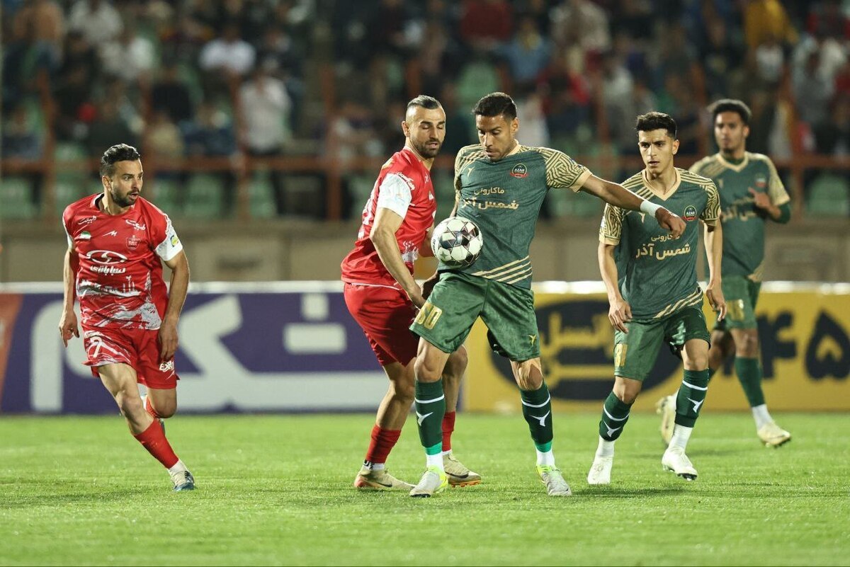 معادلات پیچیده شد/ پرسپولیس قهرمانی را به تراکتور تعارف کرد!