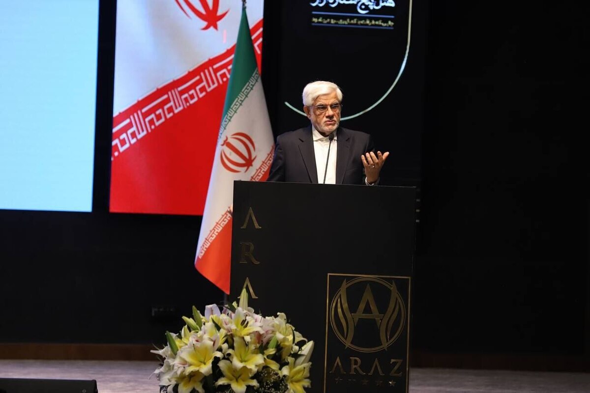 عارف: دولت چهاردهم در مسیر سالم‌سازی و مقابله با فساد با هیچ احدی تعارف ندارد