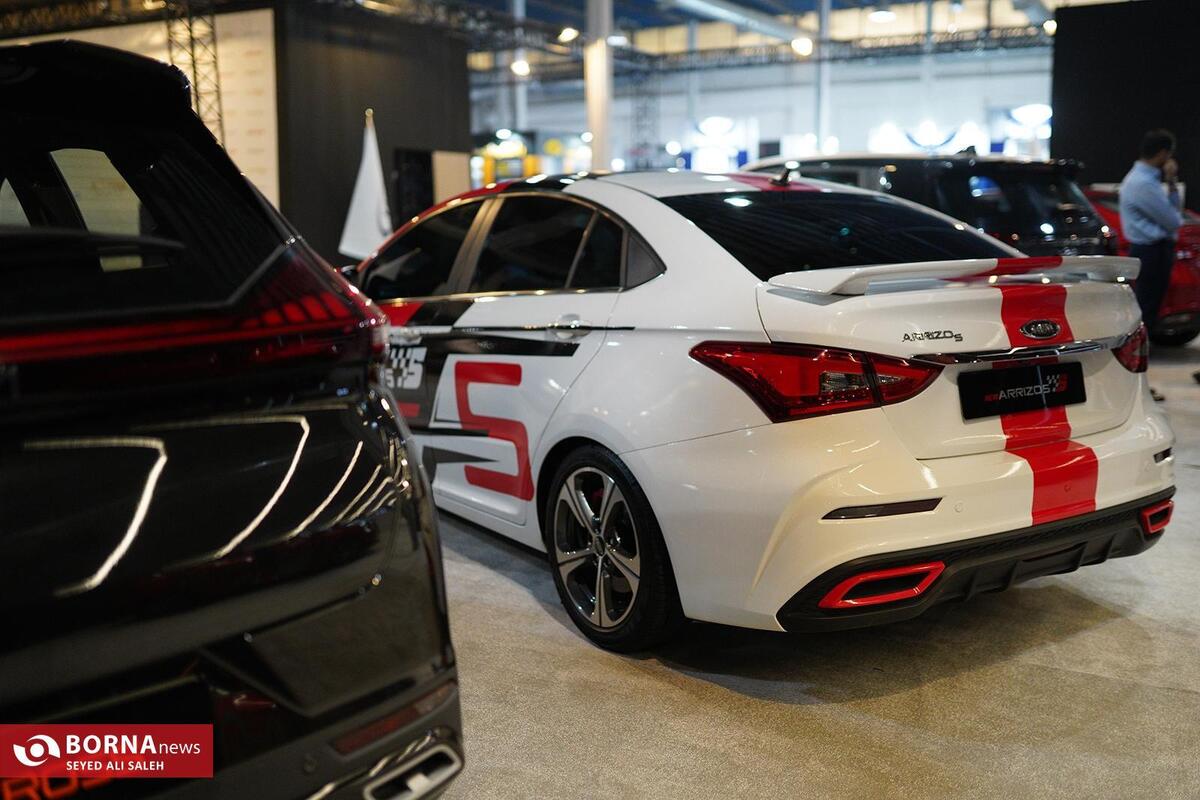 پیش‌بینی وضعیت بازار خودرو در سال ۱۴۰۴ / آیا رکود بازار ادامه خواهد داشت